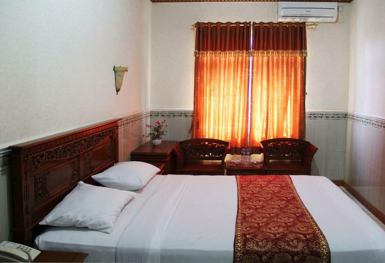 Hotel Wiwi Perkasa 2 Indramayu Dış mekan fotoğraf