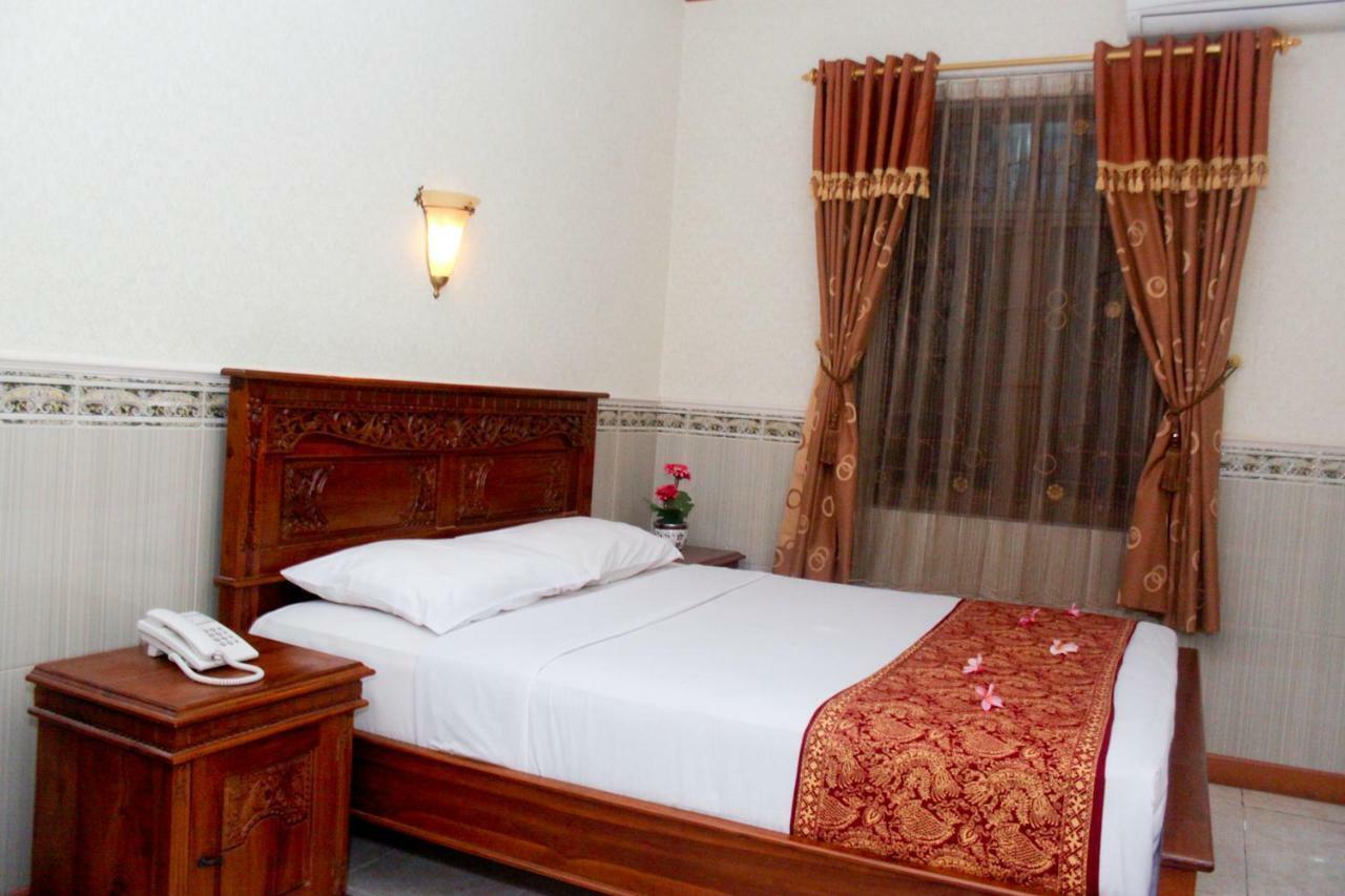 Hotel Wiwi Perkasa 2 Indramayu Dış mekan fotoğraf